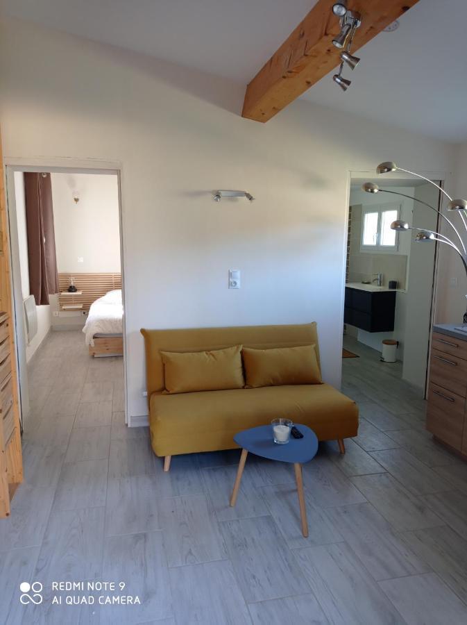 Agreable Appartement Au Calme Villeneuve  Exterior foto